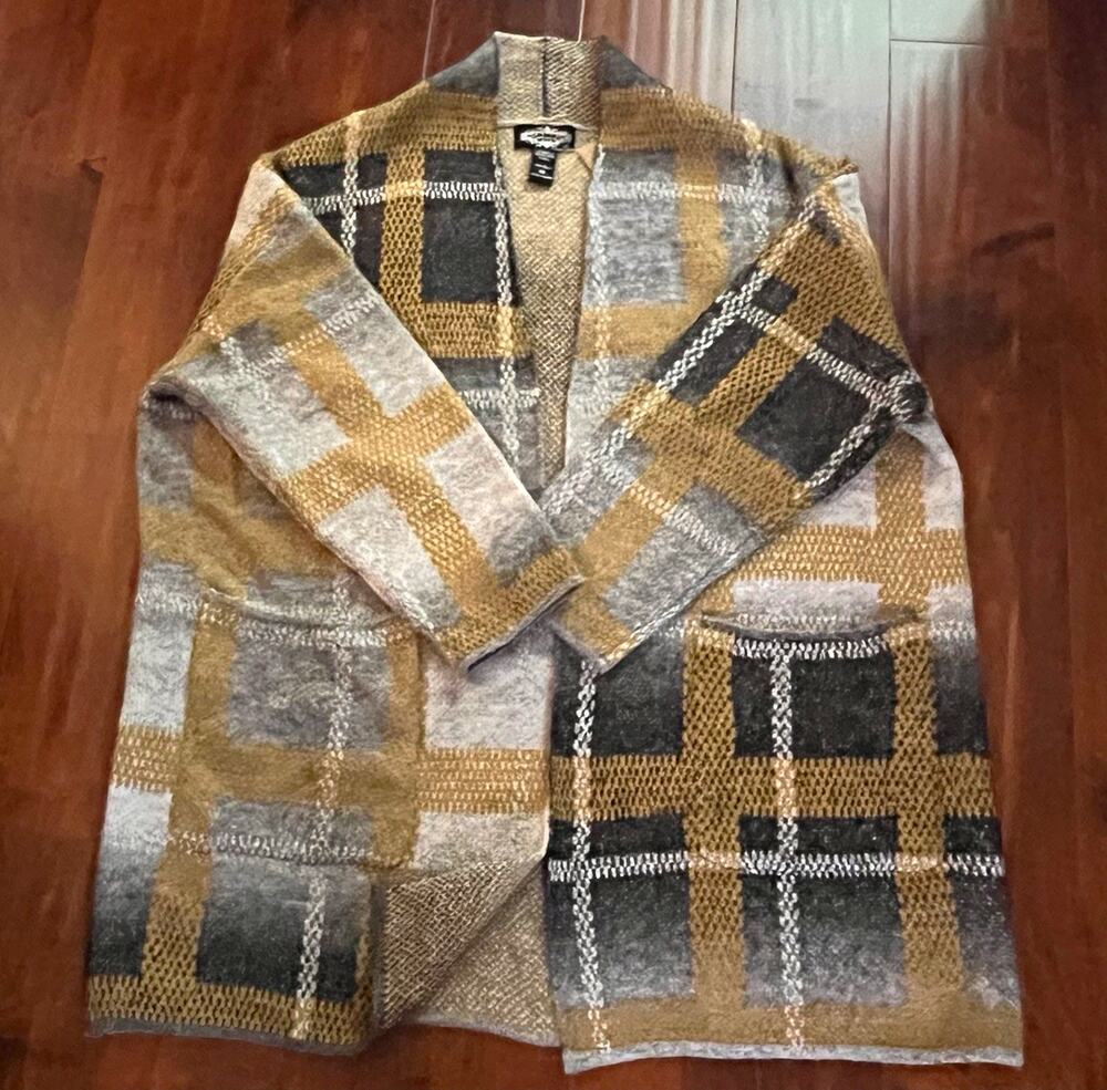 Oliver Womens Plus Size 3X Plaid Gray/Yellow Knit Open Front Collar Cardigan